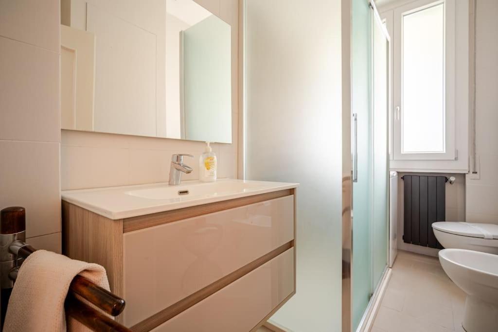 Casa Con 2 Camere Da Letto E Parcheggio A ボローニャ エクステリア 写真